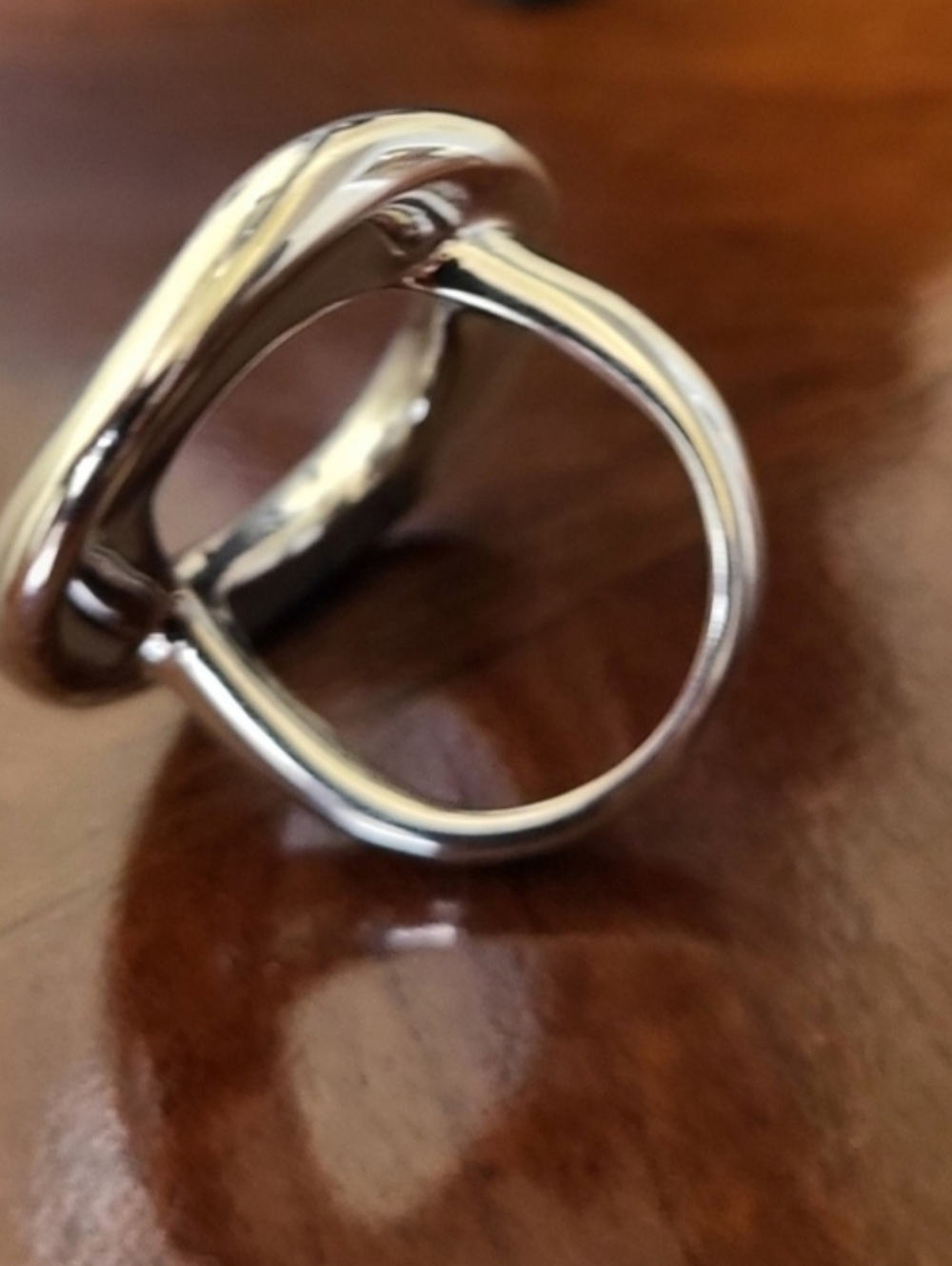Polished Silver-Tone Modern Open Circle Ring - Brand Unspecified - Picture 3 of 3